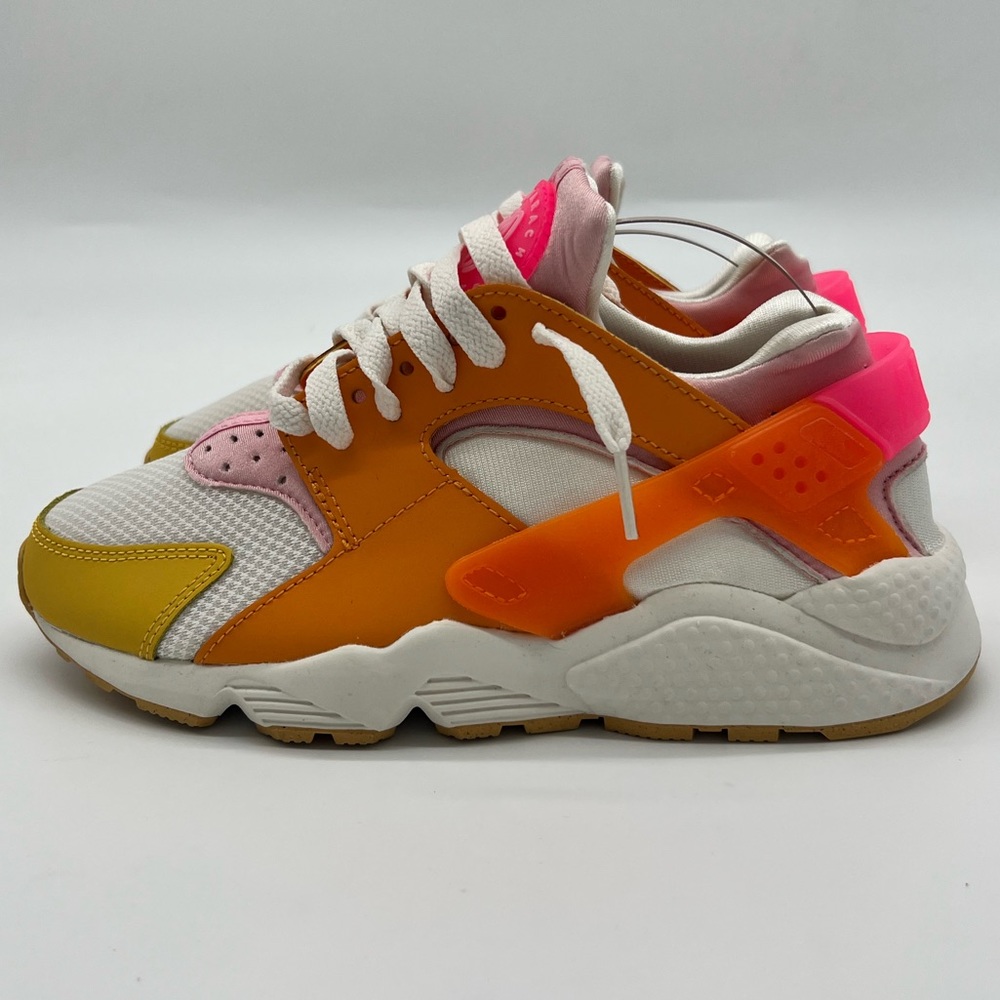 Nike Women9s Athletic Shoes White Orange Pink Yellow